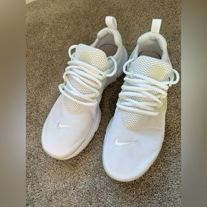 Nike presto 7Y